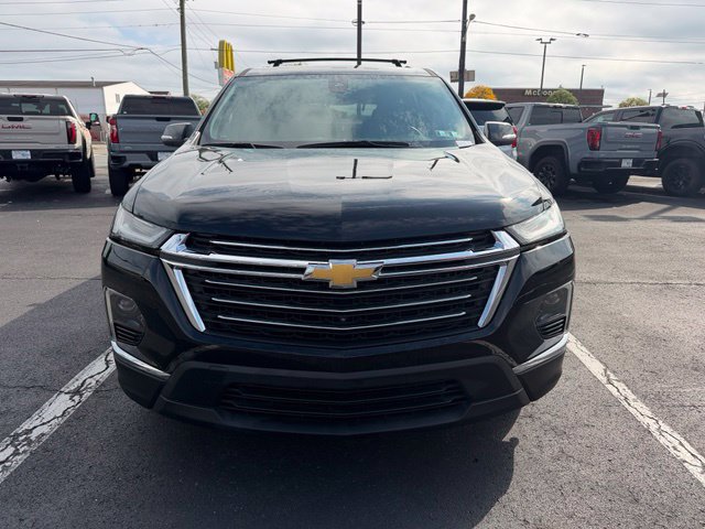 Certified 2023 Chevrolet Traverse LT w/ Rear Camera Mirror Package AWD/4WD image 3