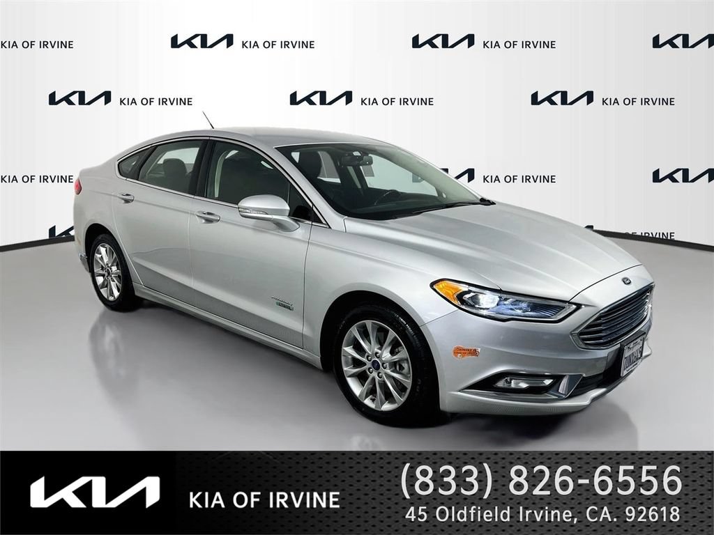 Used 2017 Ford Fusion Energi SE FWD video 1