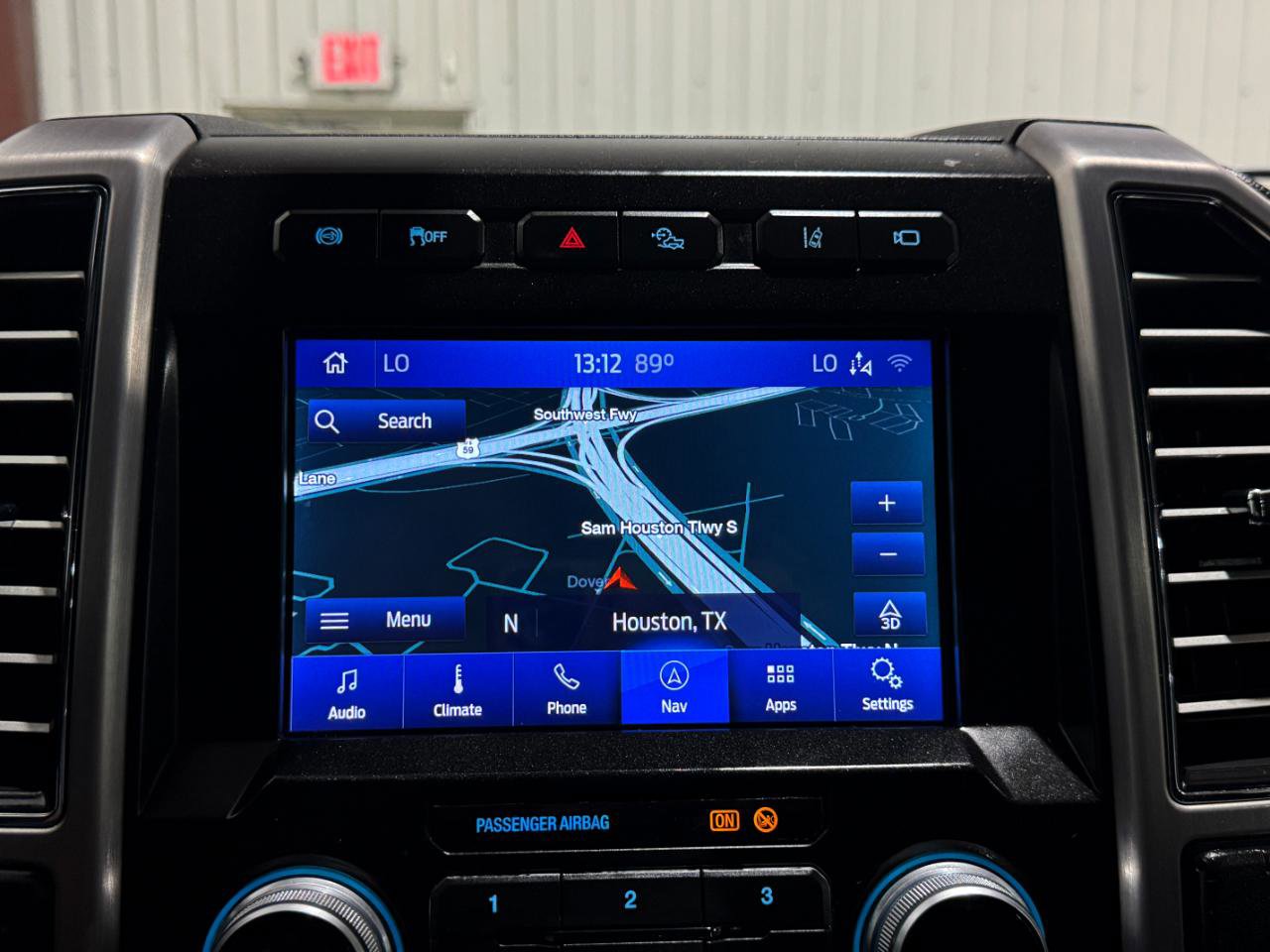 Used 2020 Ford F250 Platinum w/ Tremor Off-Road Package AWD/4WD image 43
