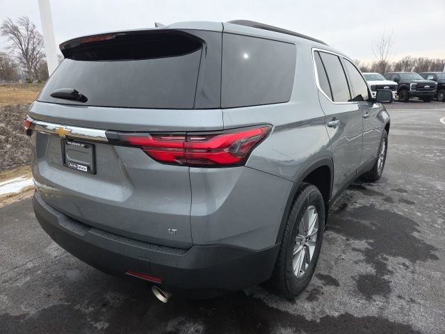 Used 2023 Chevrolet Traverse LT image 6