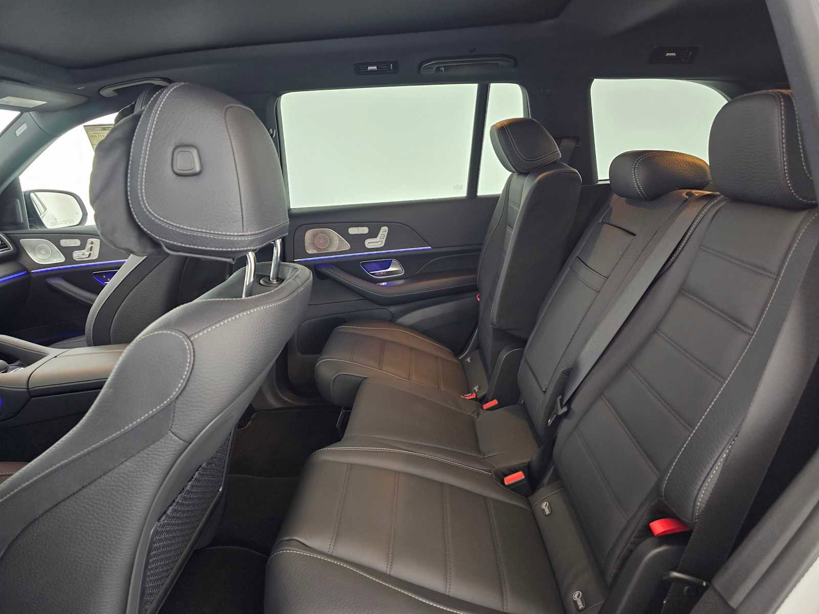 Used 2026 Mercedes-Benz GLS 580 4MATIC image 18