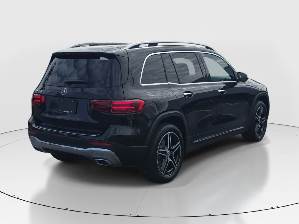 New 2026 Mercedes-Benz GLB 250 image 5