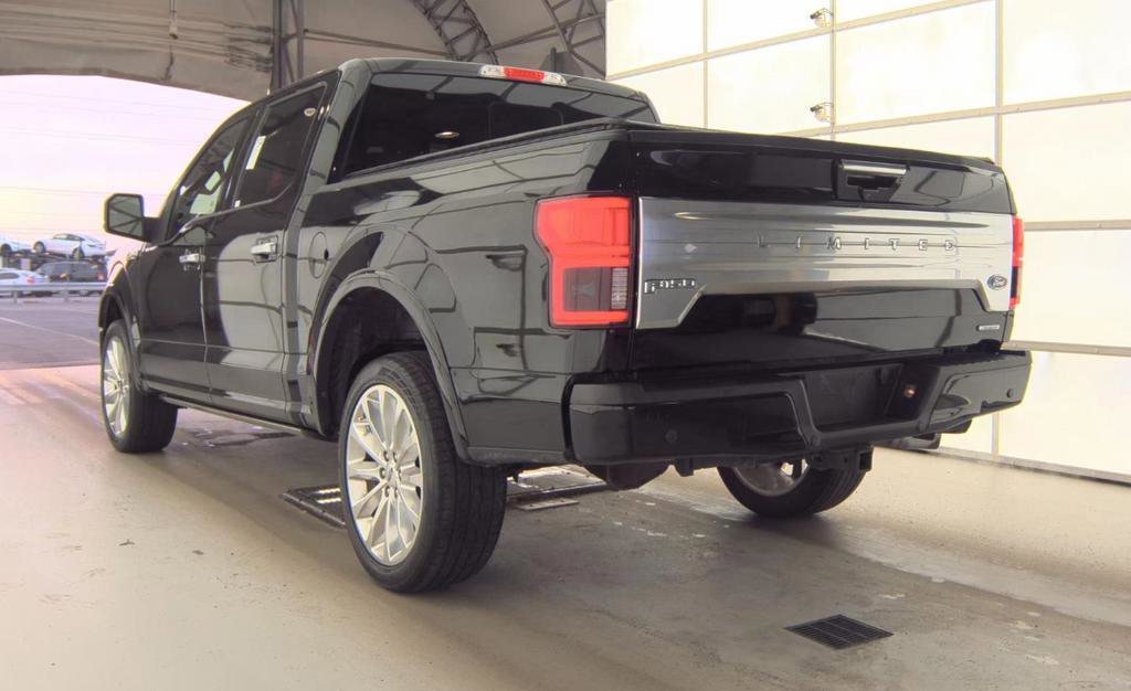 Used 2018 Ford F150 Limited w/ Trailer Tow Package image 8