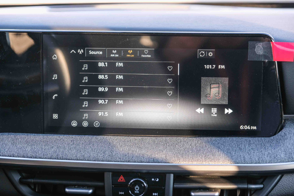 New 2027 Nissan Kicks SV AWD/4WD image 14