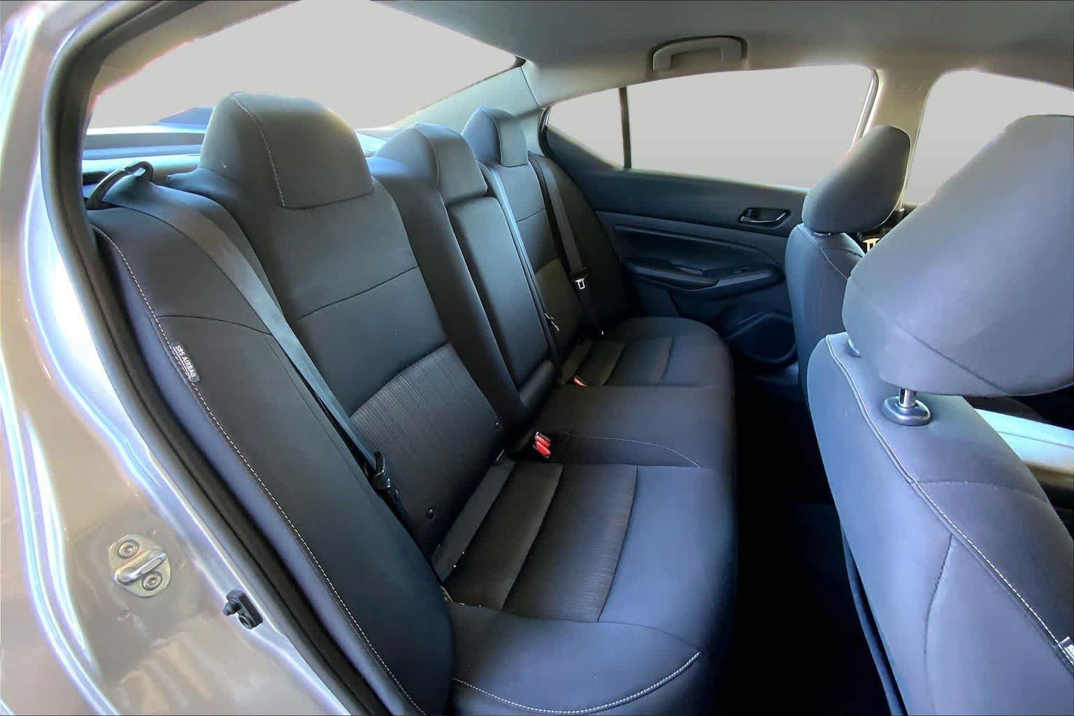 Used 2024 Nissan Altima 2.5 SV FWD image 19