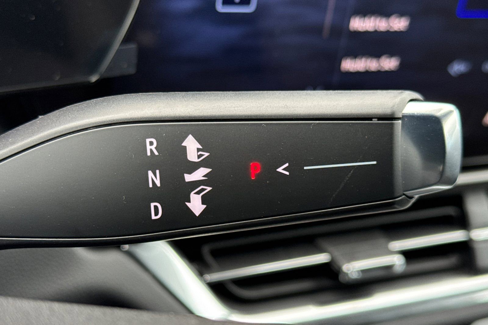 New 2026 Chevrolet Equinox EV LT image 20