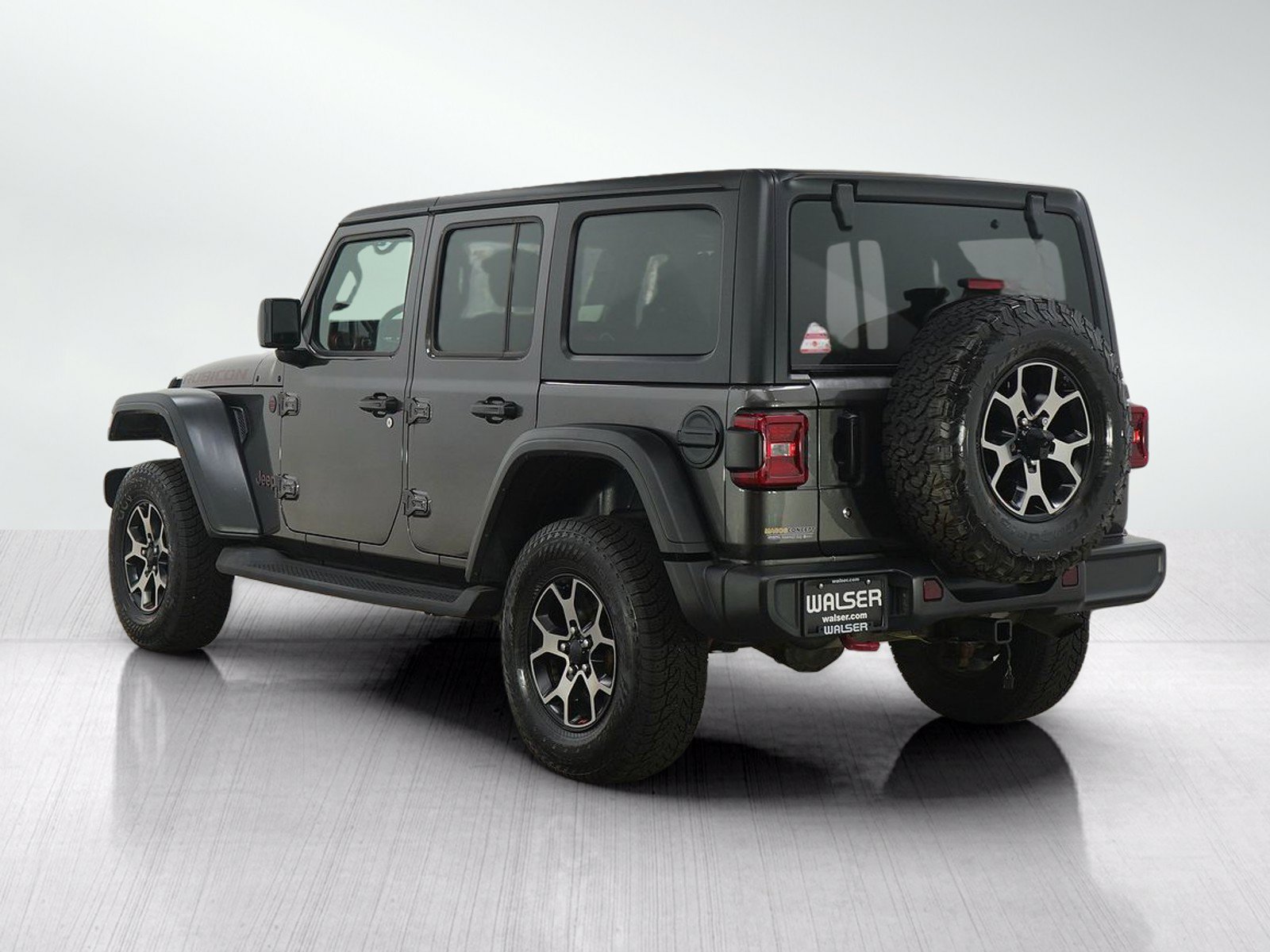 Used 2019 Jeep Wrangler Unlimited Rubicon w/ Dual Top Group AWD/4WD image 3