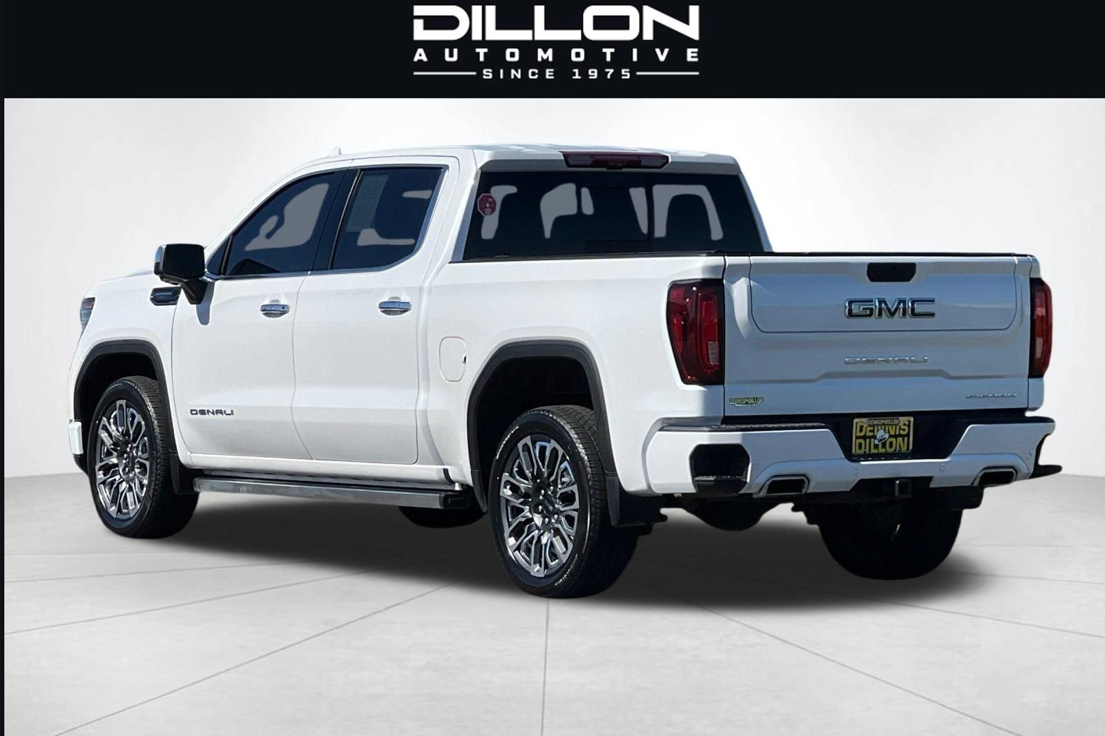 Used 2024 GMC Sierra 1500 Denali Ultimate AWD/4WD image 7
