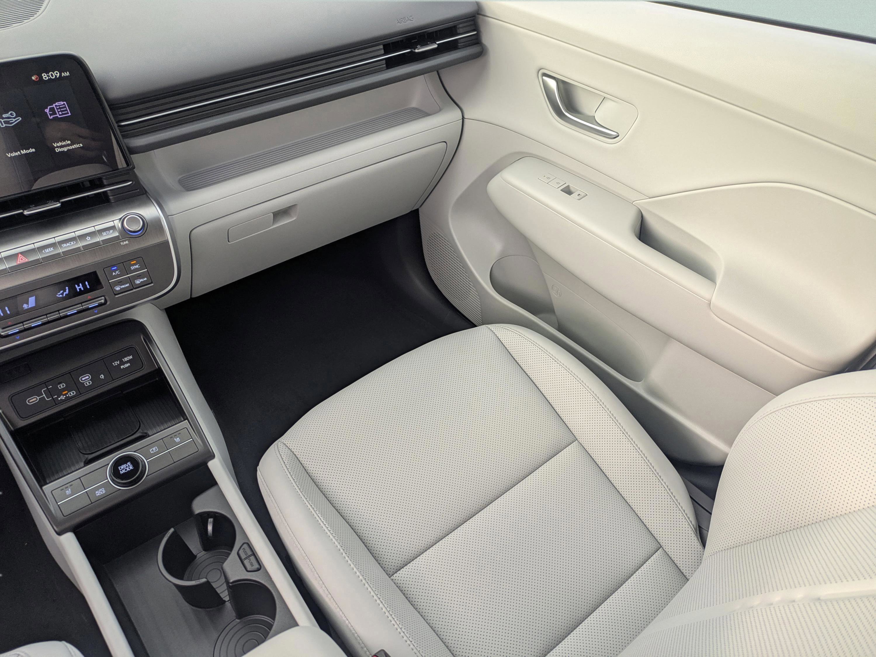 New 2026 Hyundai Kona SEL Premium image 21