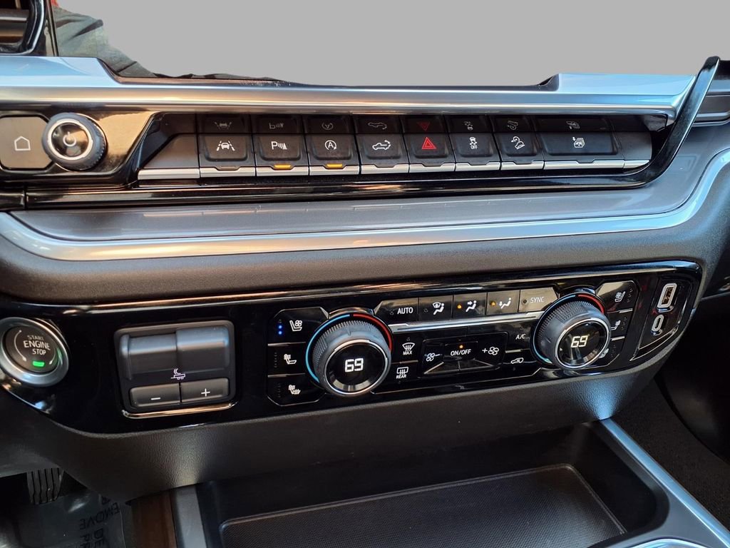 Used 2024 Chevrolet Silverado 1500 High Country w/ Z71 Off-Road Package image 10