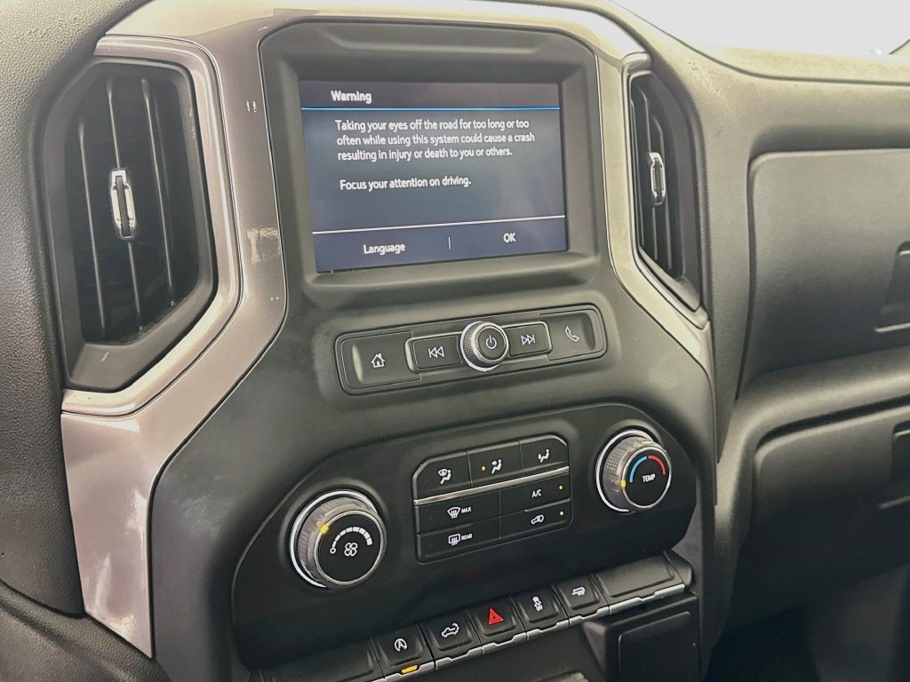 Used 2022 Chevrolet Silverado 1500 Custom RWD image 16