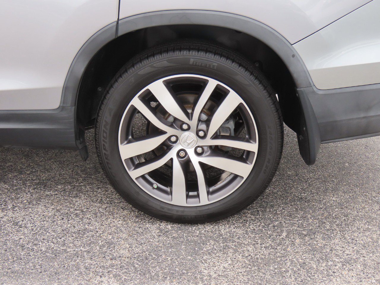 Used 2017 Honda Pilot Touring image 18