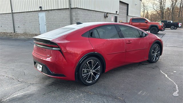 Used 2024 Toyota Prius XLE image 29