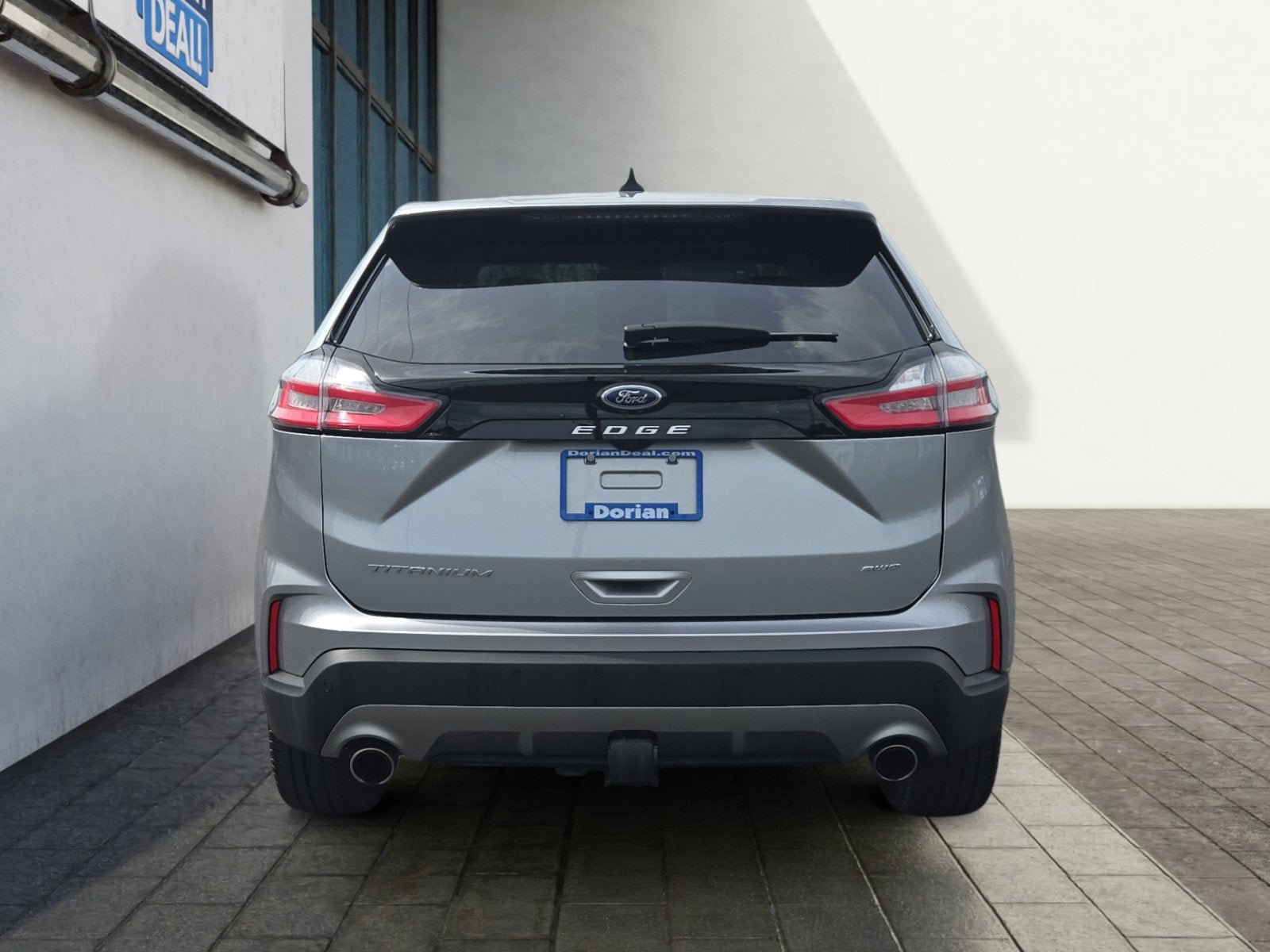 Used 2024 Ford Edge Titanium w/ Equipment Group 301A AWD/4WD image 4