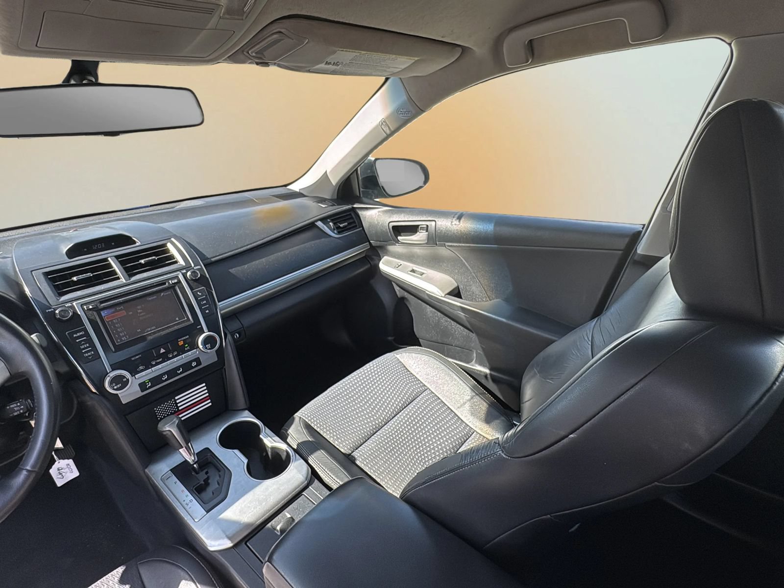 Used 2012 Toyota Camry SE FWD image 21
