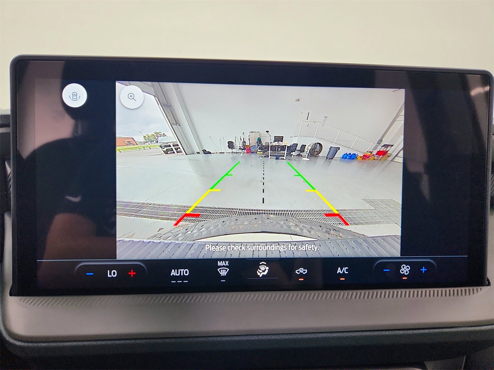 New 2025 Ford Maverick XL w/ Equipment Group 101A image 27