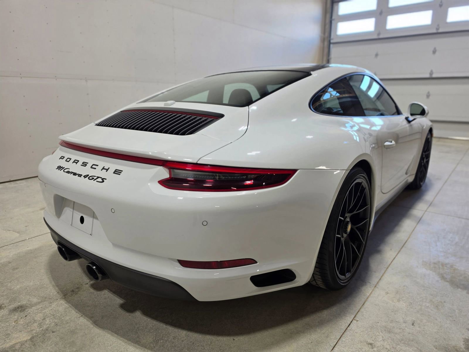 Used 2019 Porsche 911 GT3 RS image 37