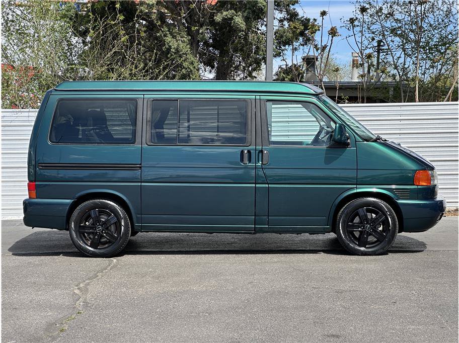 Used 2003 Volkswagen Eurovan MV FWD image 9