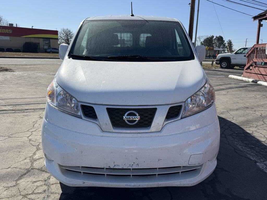 Used 2021 Nissan NV200 SV w/ Back Door Glass Package image 2