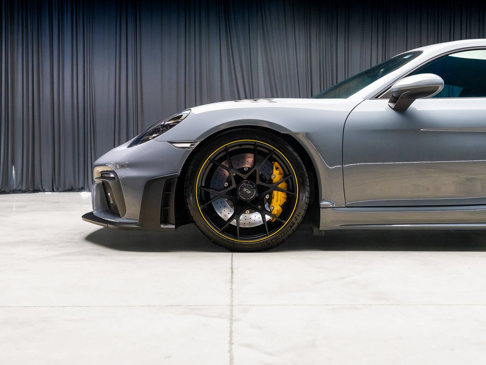 Used 2024 Porsche 718 Cayman GT4 RS w/ Accent Package Logos RWD image 23