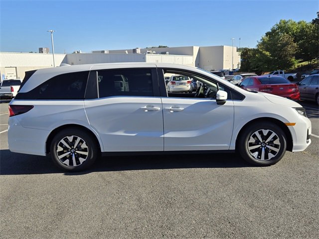 New 2026 Honda Odyssey EX-L image 2