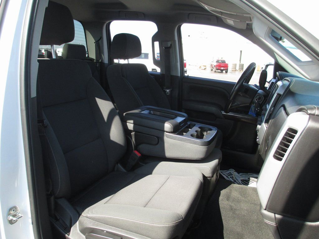 Used 2018 GMC Sierra 1500 SLE w/ SLE Value Package image 19