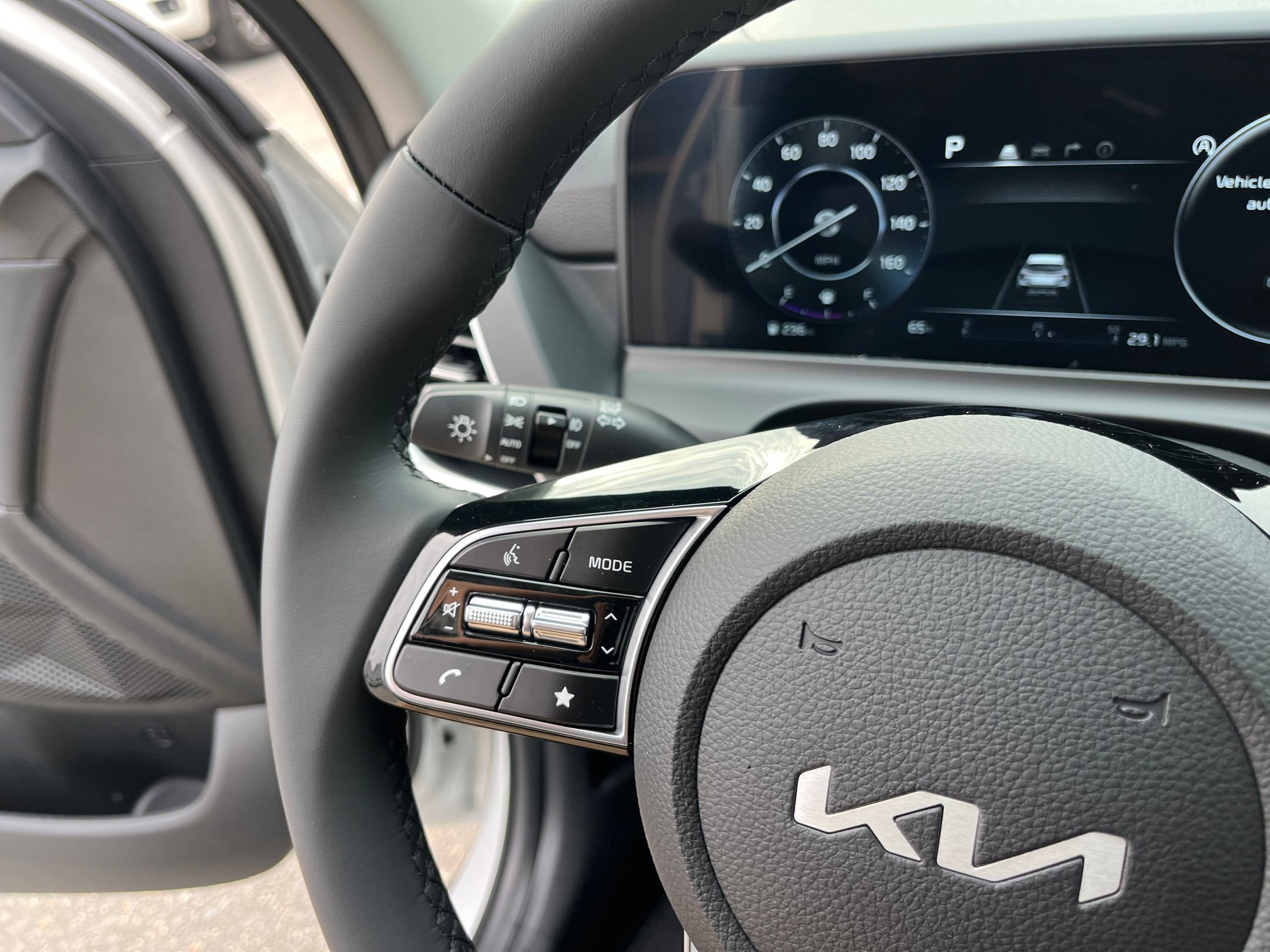 New 2026 Kia Seltos EX image 20