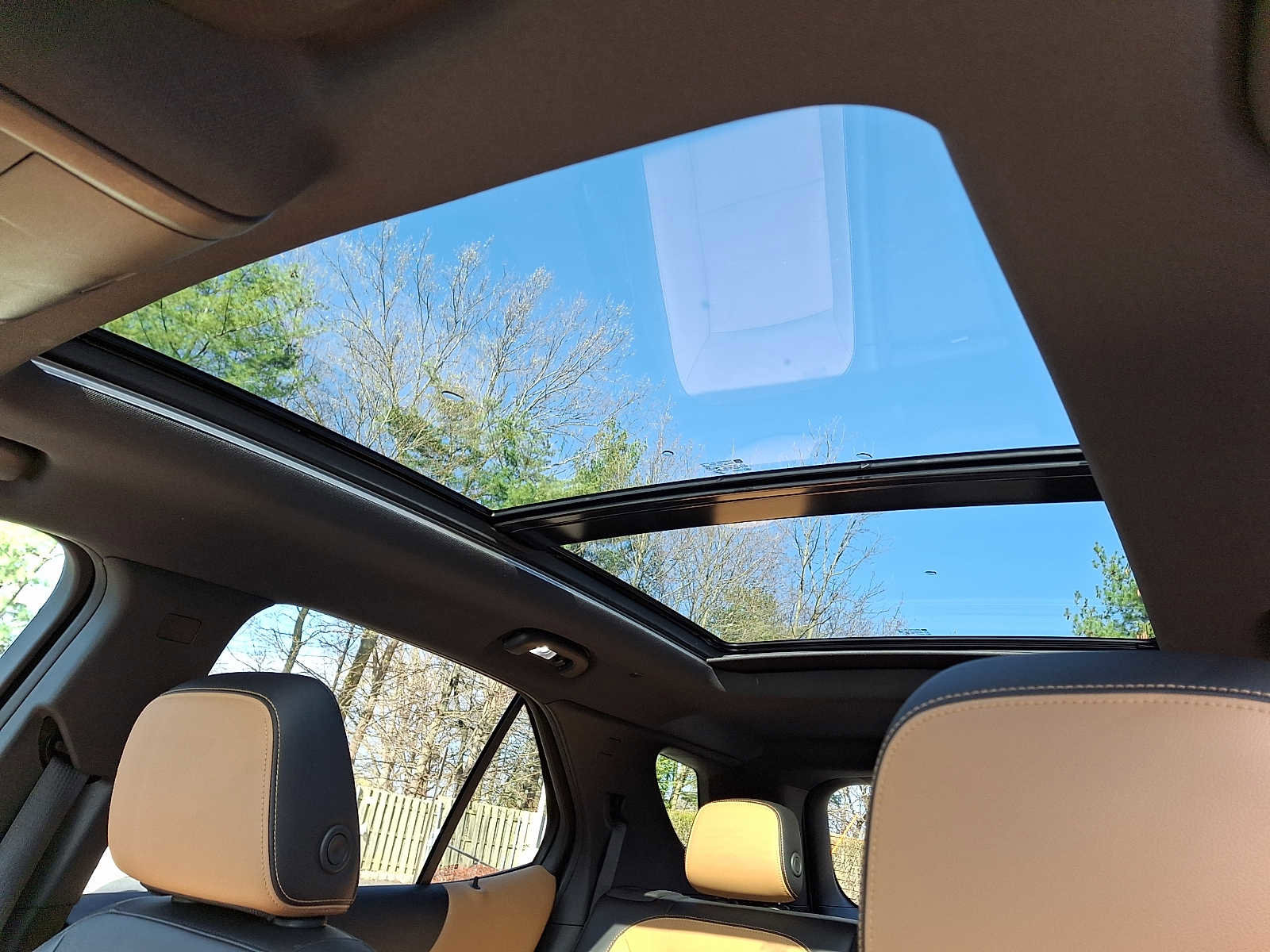 Used 2020 Chevrolet Equinox Premier AWD/4WD image 12