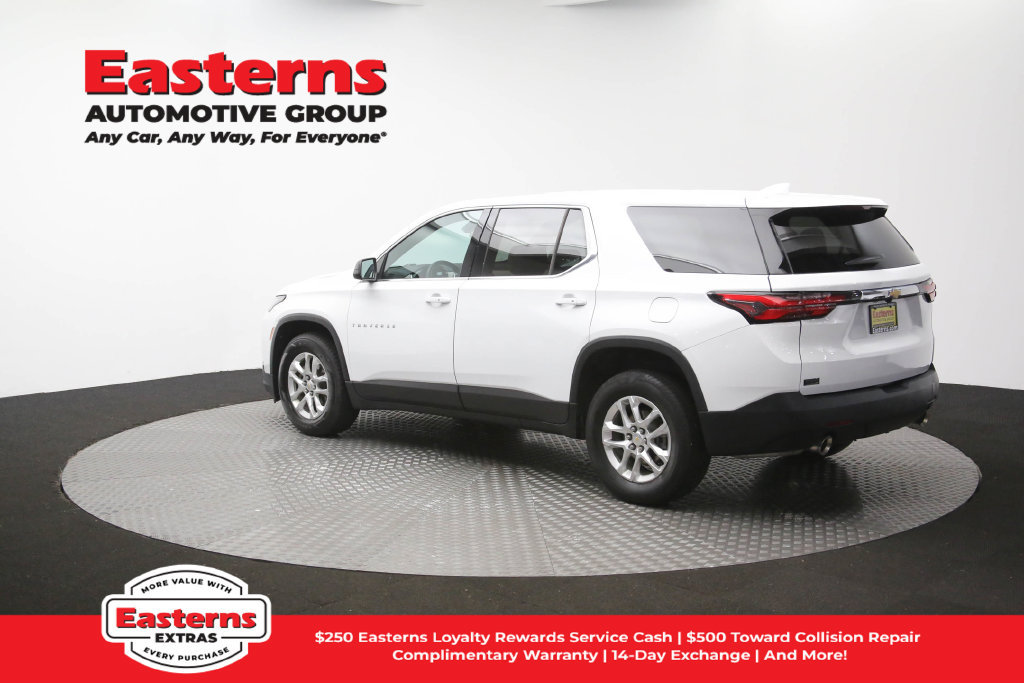 Used 2023 Chevrolet Traverse LS FWD image 62