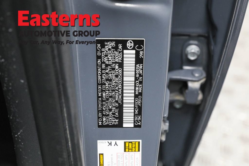 Used 2024 Toyota Prius LE image 33