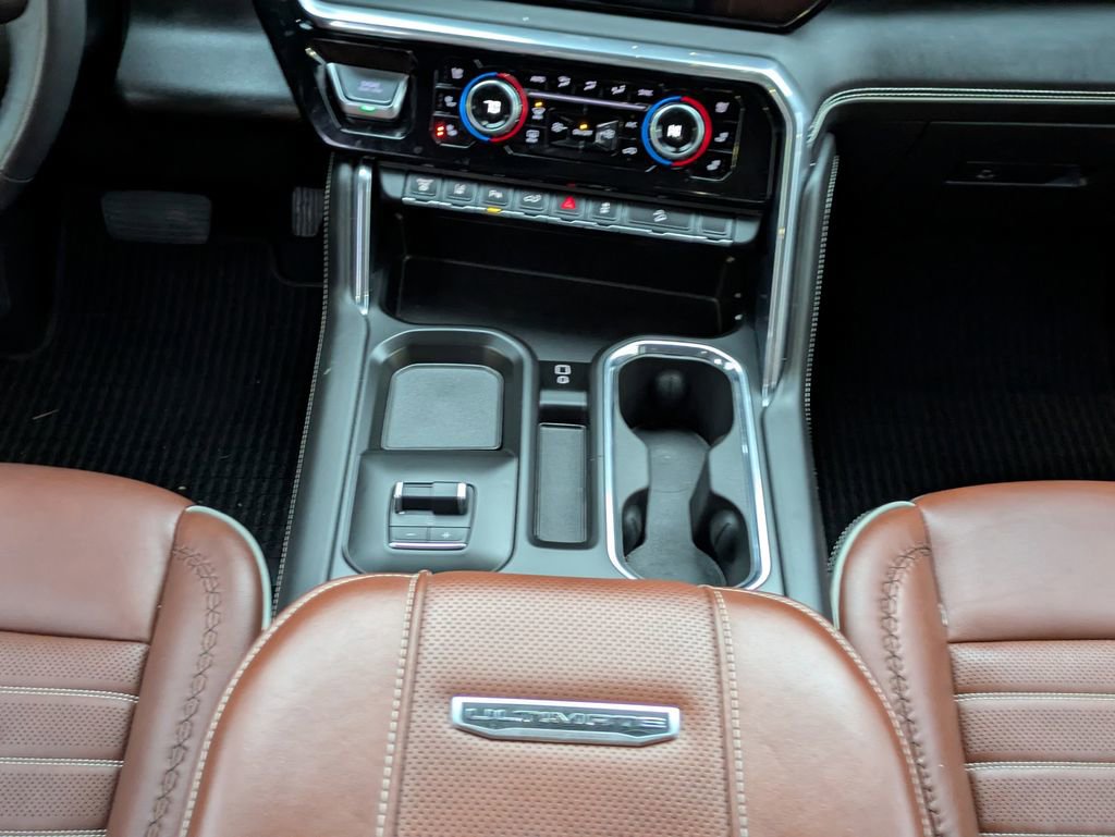 Used 2024 GMC Sierra 2500 Denali Ultimate image 19