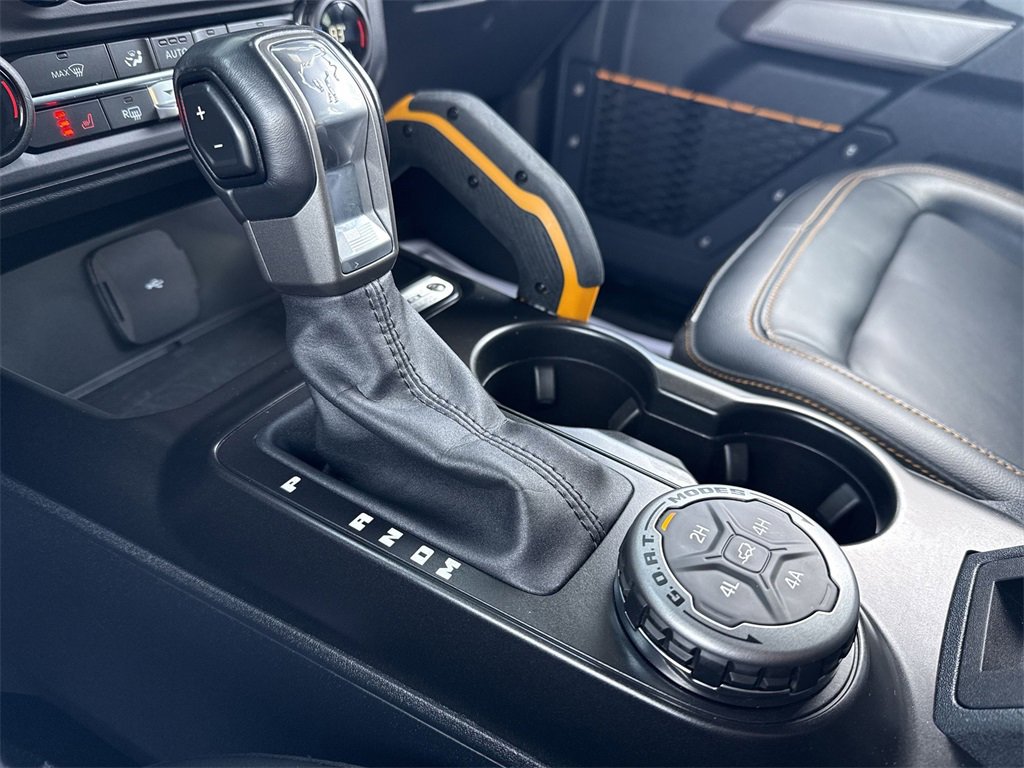 Used 2023 Ford Bronco Badlands image 22