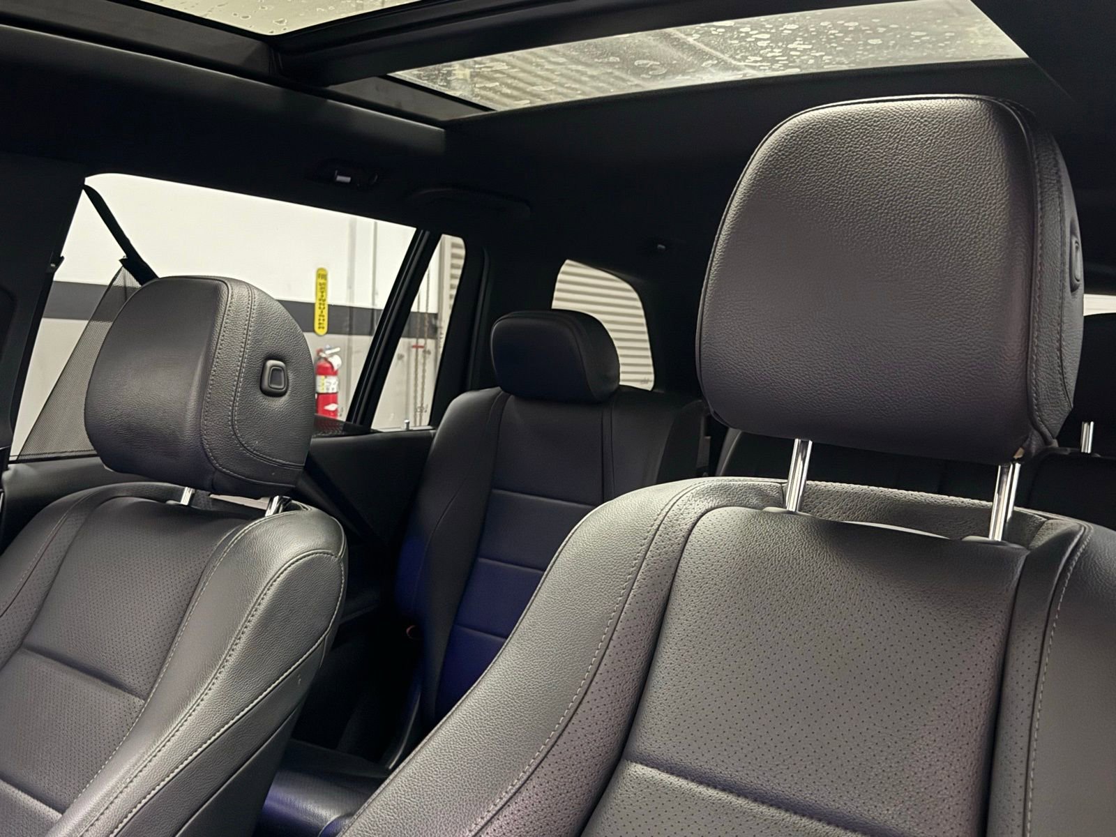 Used 2022 Mercedes-Benz GLS 450 4MATIC image 21