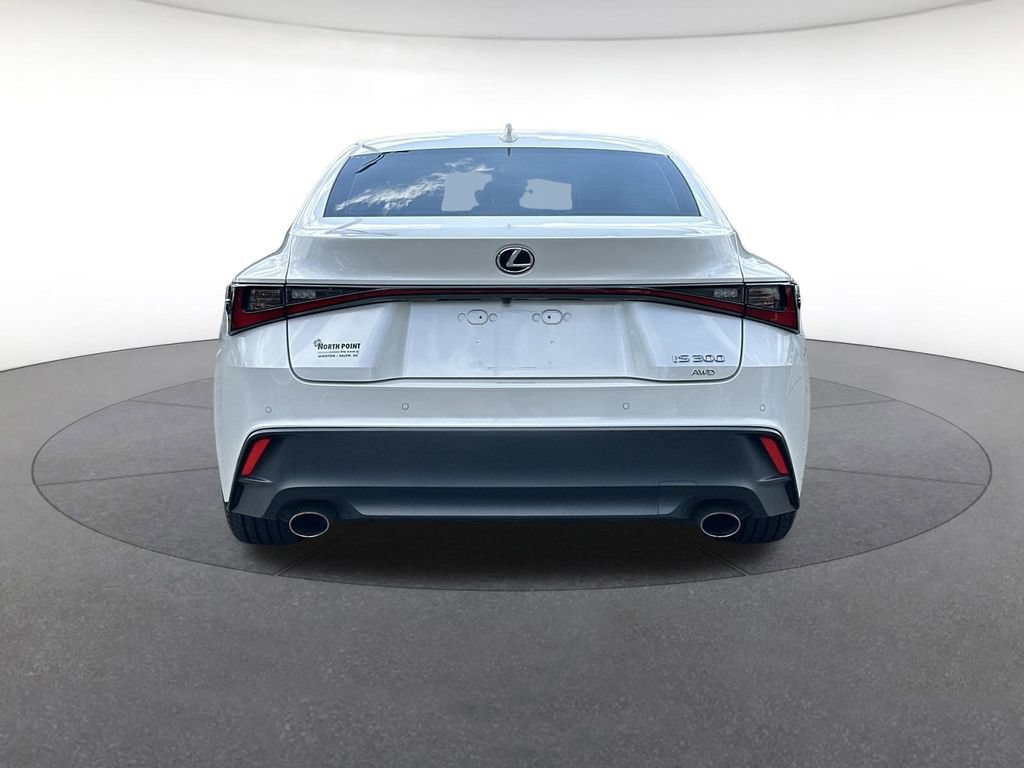 Used 2022 Lexus IS 300 AWD w/ Premium Package image 4
