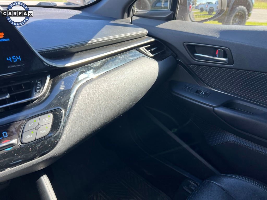 Used 2018 Toyota C-HR XLE image 15