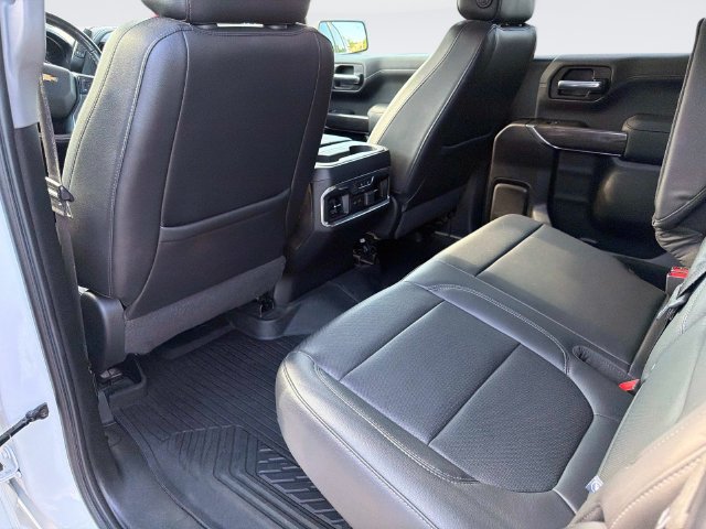 Used 2020 Chevrolet Silverado 1500 LTZ w/ LTZ Convenience Package AWD/4WD image 15