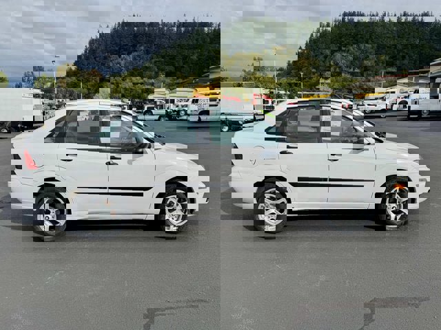 Used 2005 Ford Focus S image 3