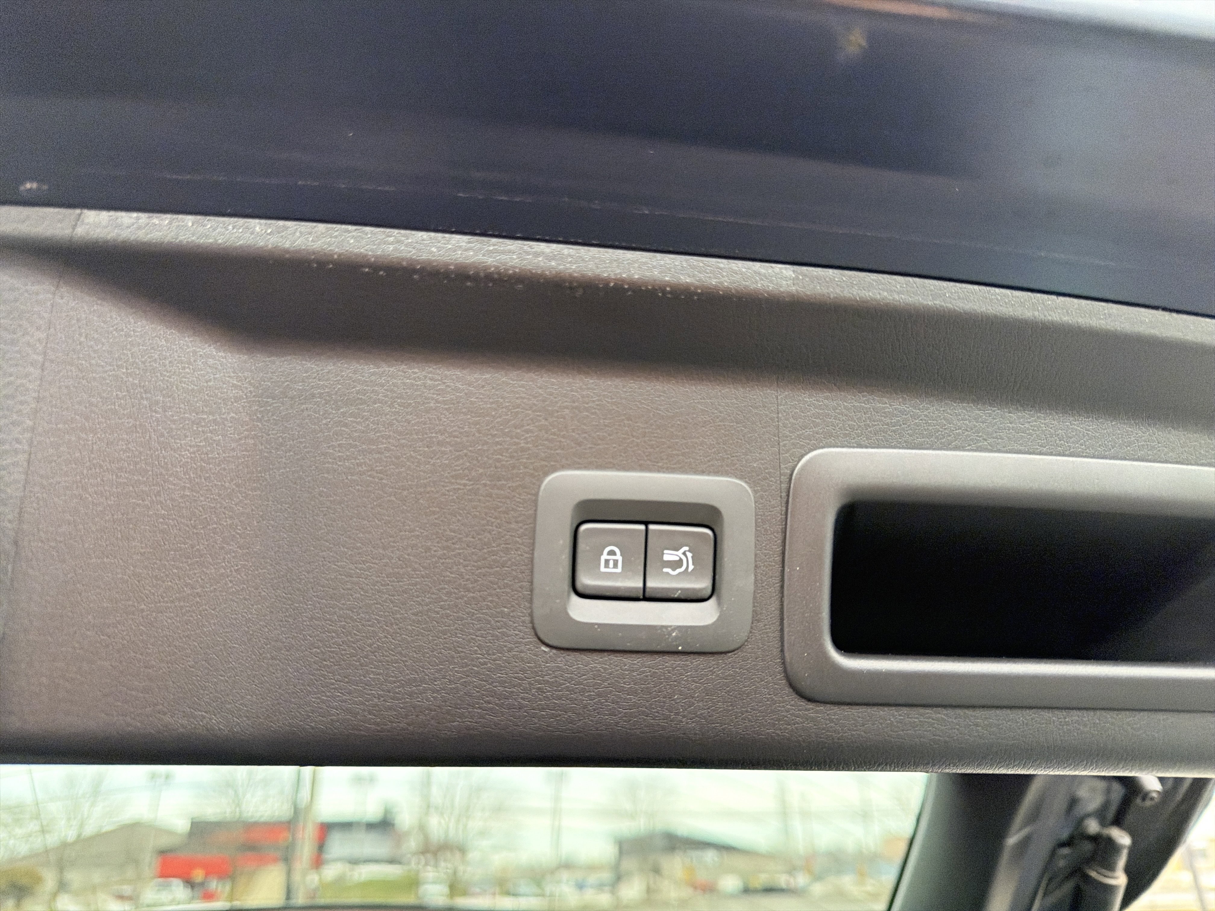 Used 2025 MAZDA CX-30 AWD 2.5 S w/ Premium Package image 28