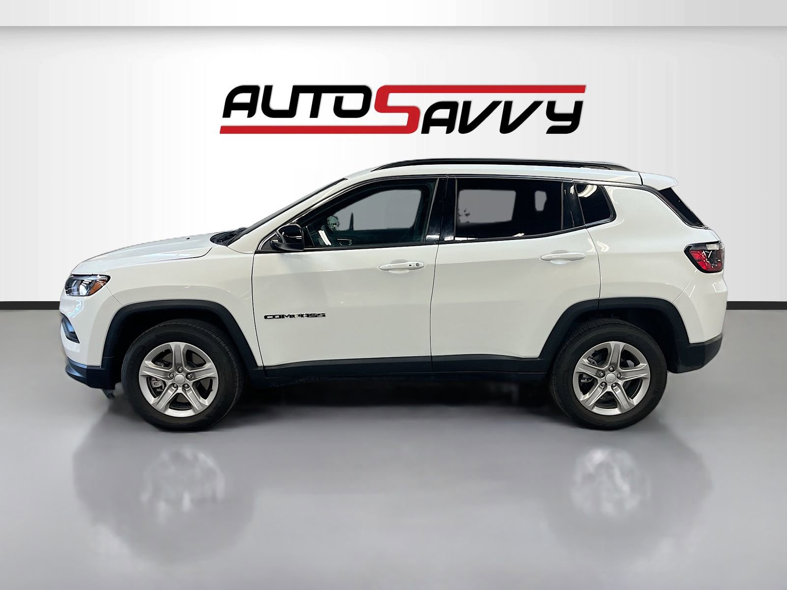 Used 2024 Jeep Compass Latitude w/ Altitude Special Edition image 4
