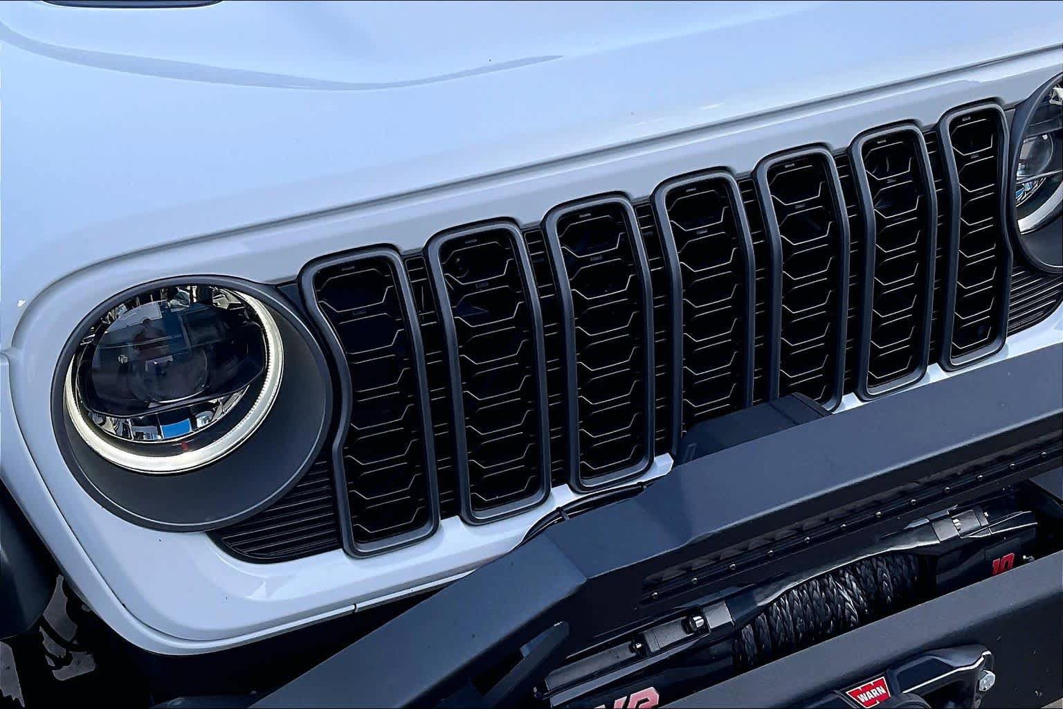 Used 2026 Jeep Wrangler Rubicon AWD/4WD image 29