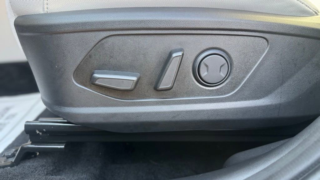 Used 2025 Hyundai Tucson Blue image 15