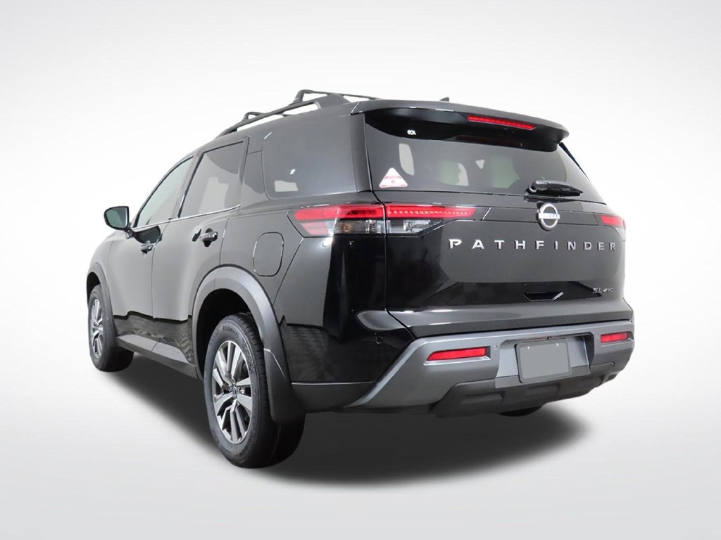 New 2026 Nissan Pathfinder SL AWD/4WD image 3