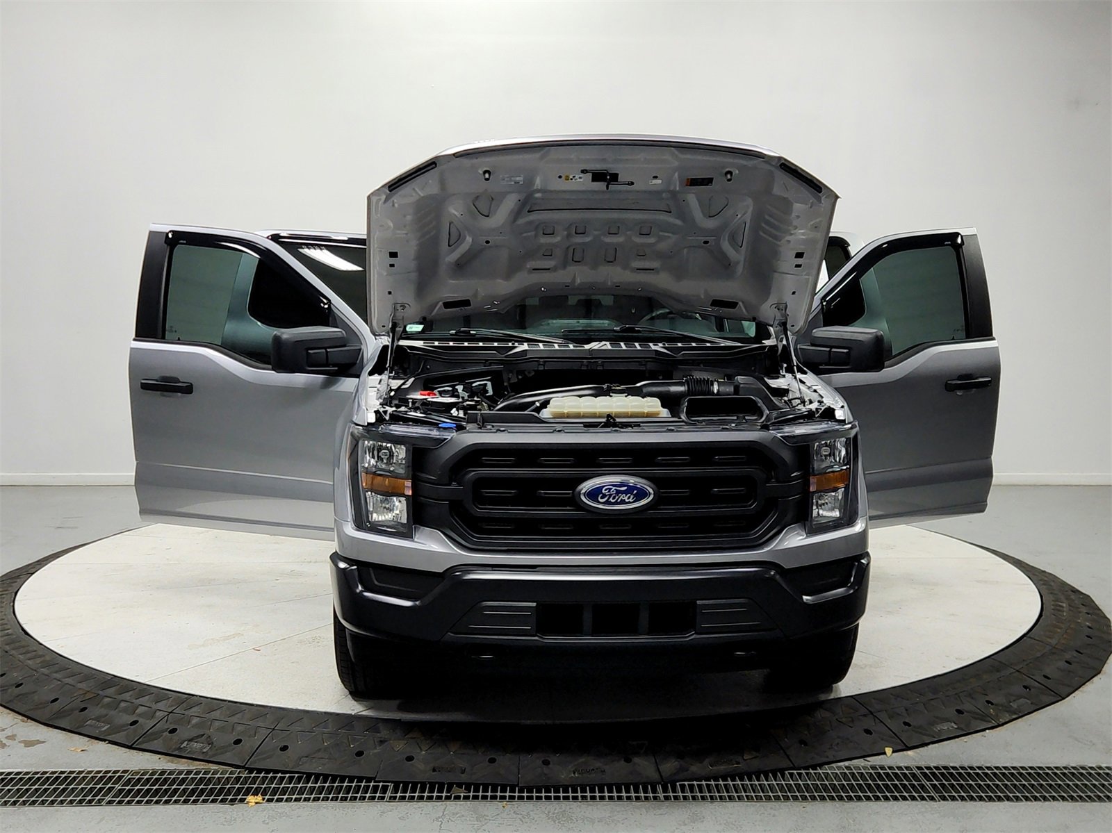 Used 2023 Ford F150 XL image 10