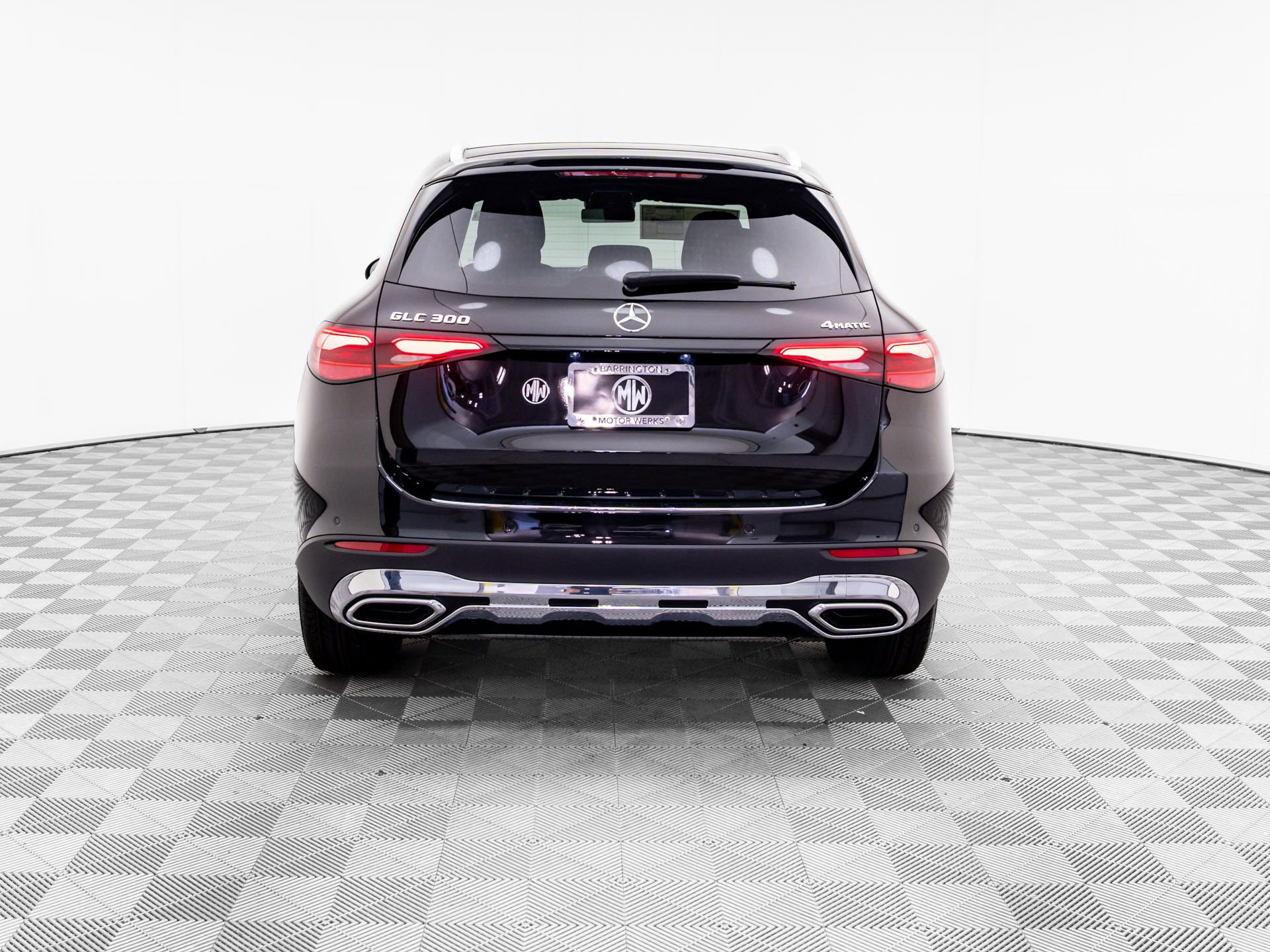 New 2026 Mercedes-Benz GLC 300 4MATIC image 4