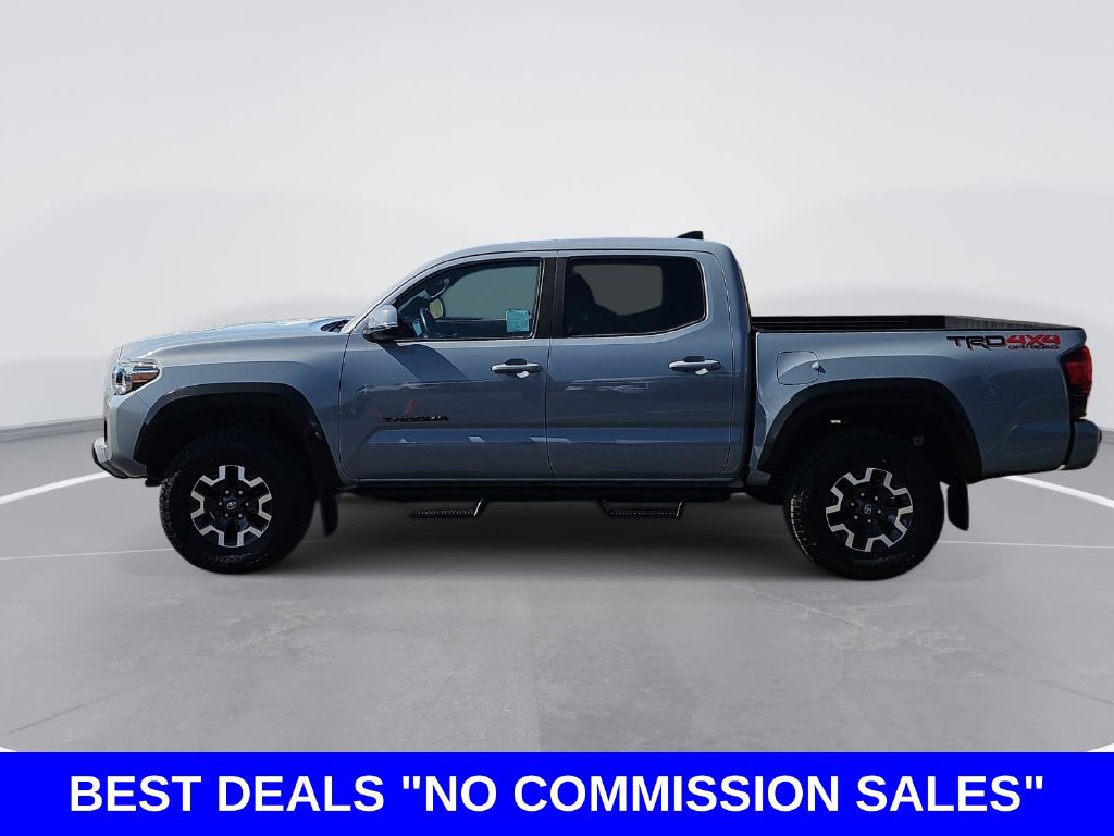 Used 2019 Toyota Tacoma TRD Off-Road AWD/4WD image 6