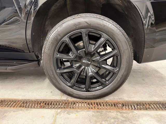 Used 2023 Chevrolet Tahoe RST image 13
