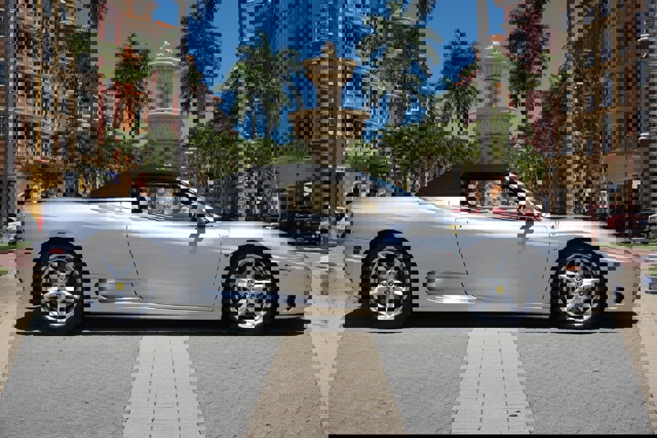 Used 2000 Ferrari 360 Spider image 3