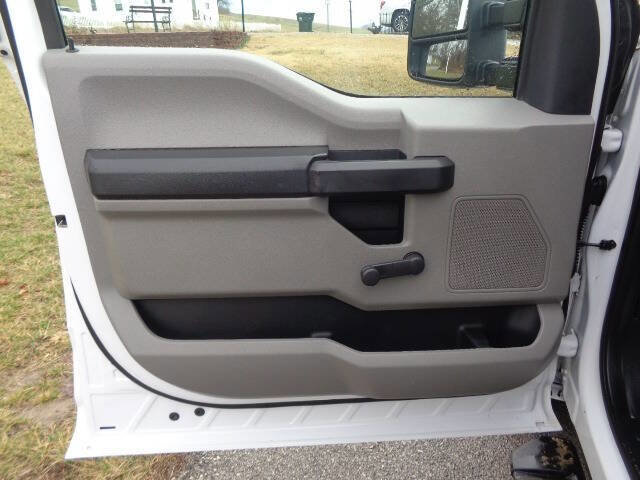 Used 2019 Ford F250 XL image 11