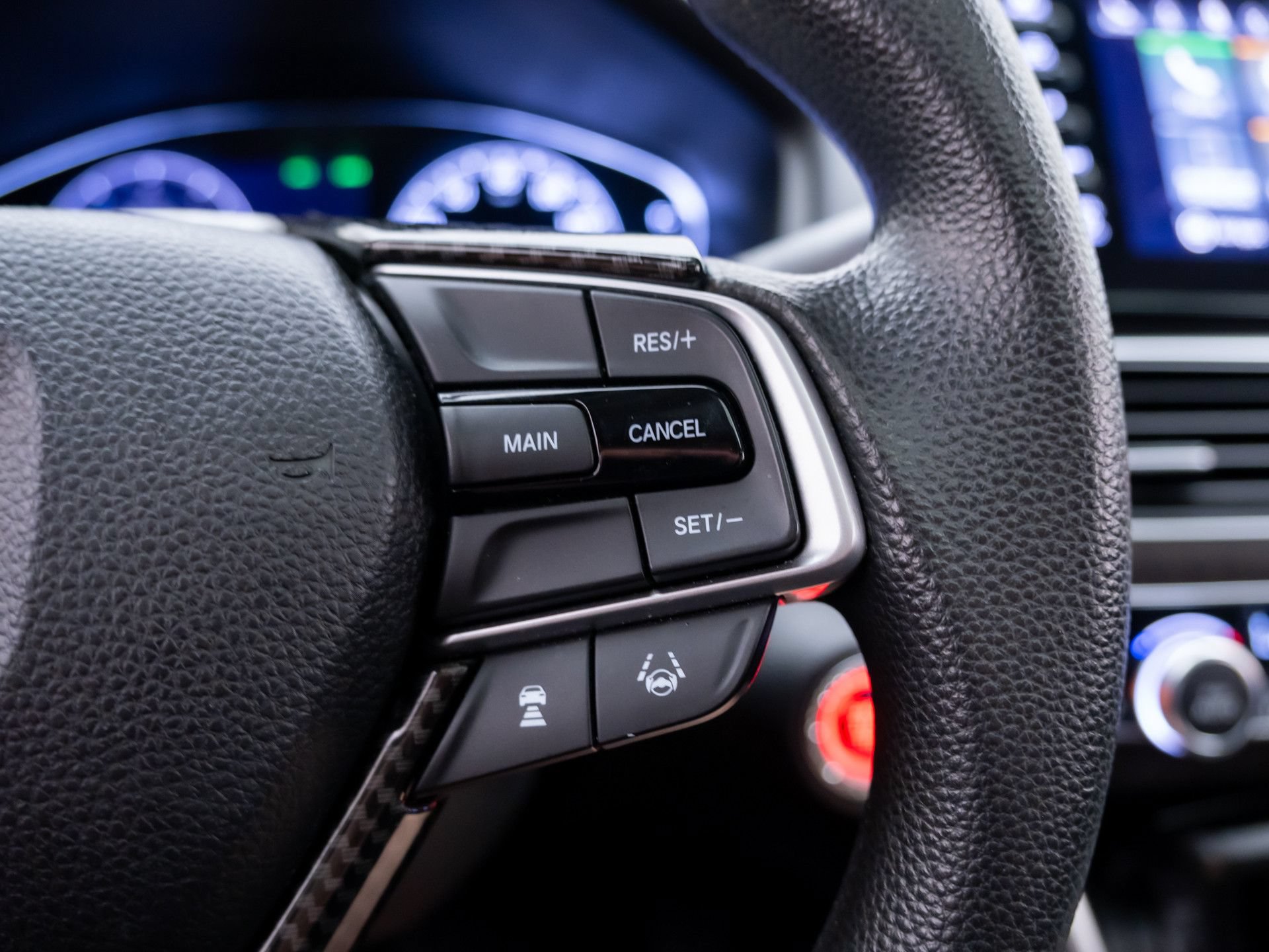 Used 2018 Honda Accord EX image 28