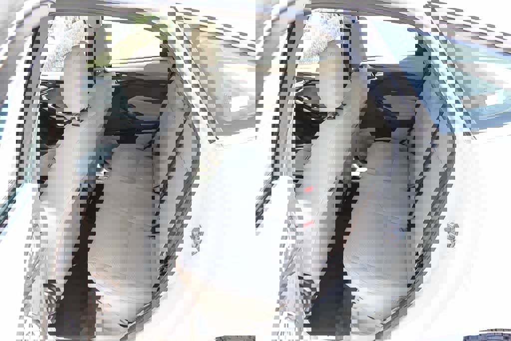 Used 2017 Ford Focus Electric Hatchback image 16